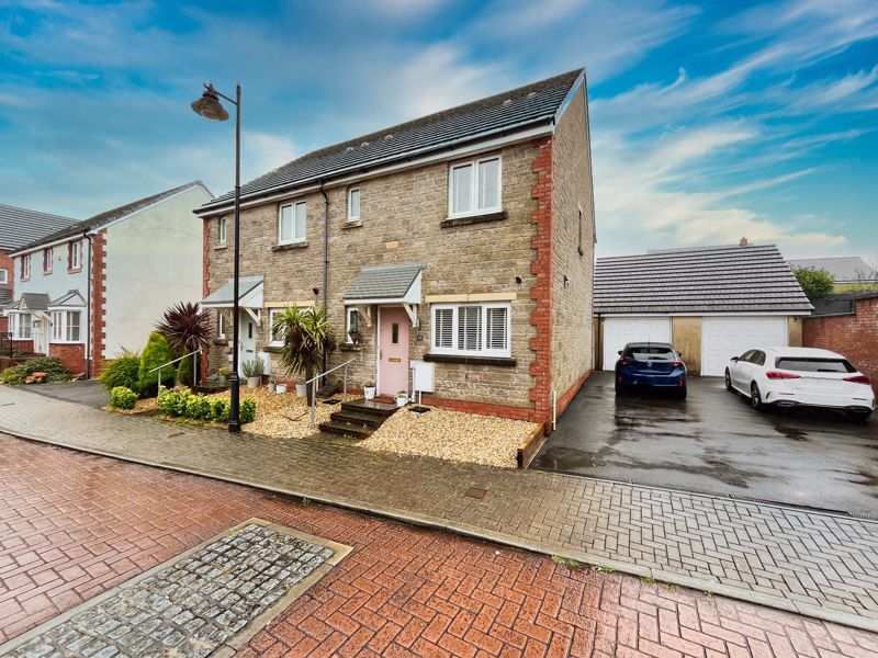 3 bed semidetached house for sale in 13 Llys Yr Onnen, Coity, Bridgend