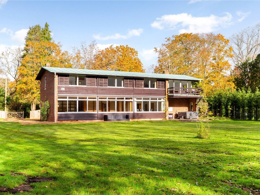 5 bed detached house for sale in Badger Lane, Oxford, Oxfordshire OX1