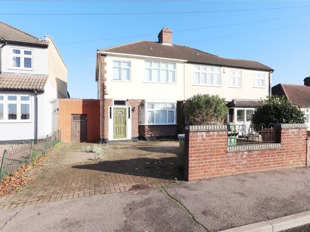 3 bed semidetached house for sale in Long Lane, Bexleyheath, Kent DA7