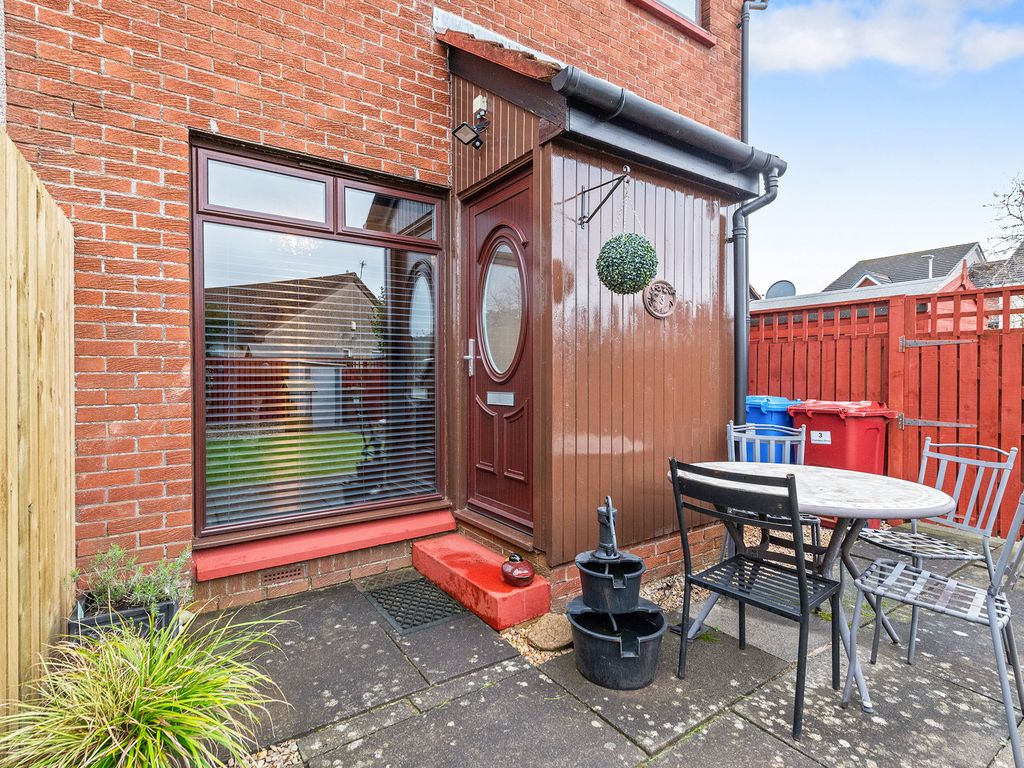 1 bed villa for sale in 3 Chambers Drive, Carron FK2, £98,000 Zoopla