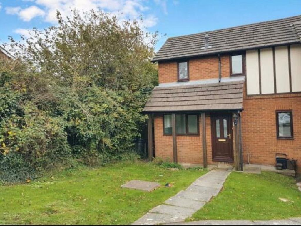 2 bed end terrace house for sale in Springfield Lane, Brackla, Bridgend