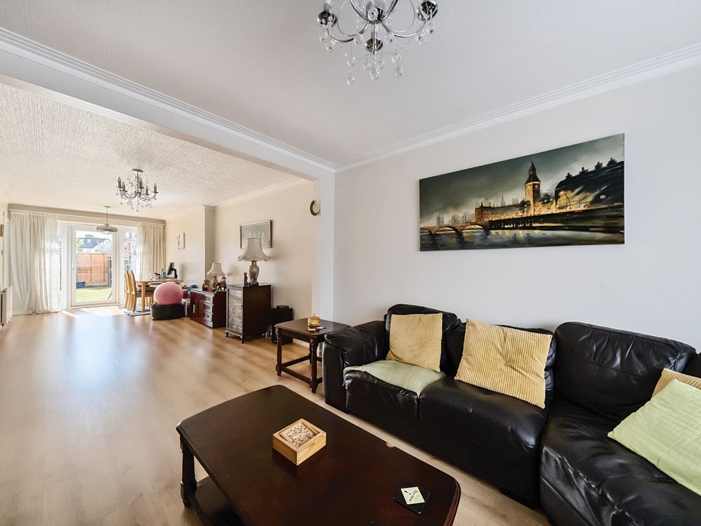 4 bed semidetached house for sale in Beverley Drive, Edgware
