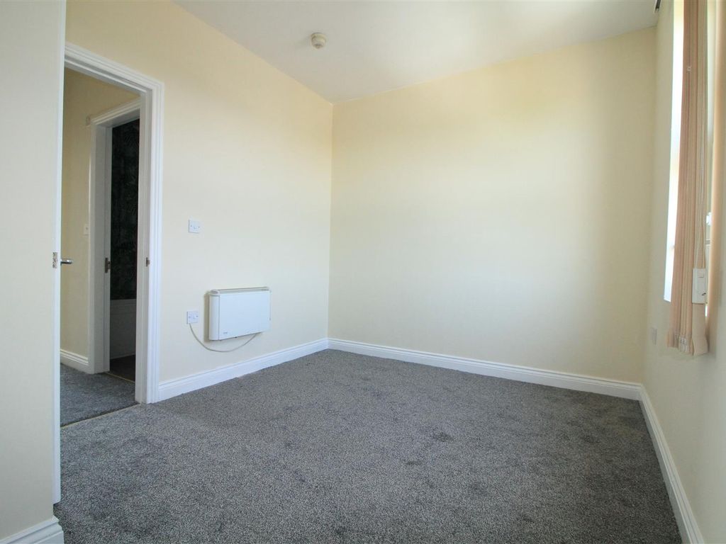 2 bed flat to rent in Highbury Road, Bulwell, Nottingham NG6 Zoopla