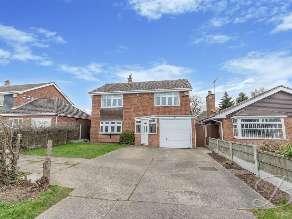 4 bed detached house for sale in Chatsworth Drive, Mansfield NG18 Zoopla