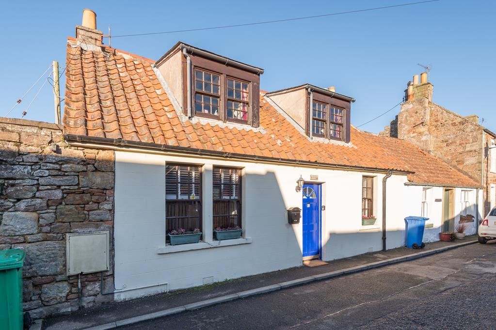 4 bed end terrace house for sale in Trade Street, Kilrenny, Anstruther