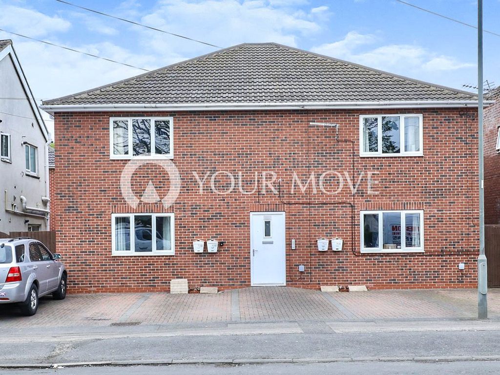 2 bed flat to rent in Waverley Avenue, Doncaster, South Yorkshire DN4