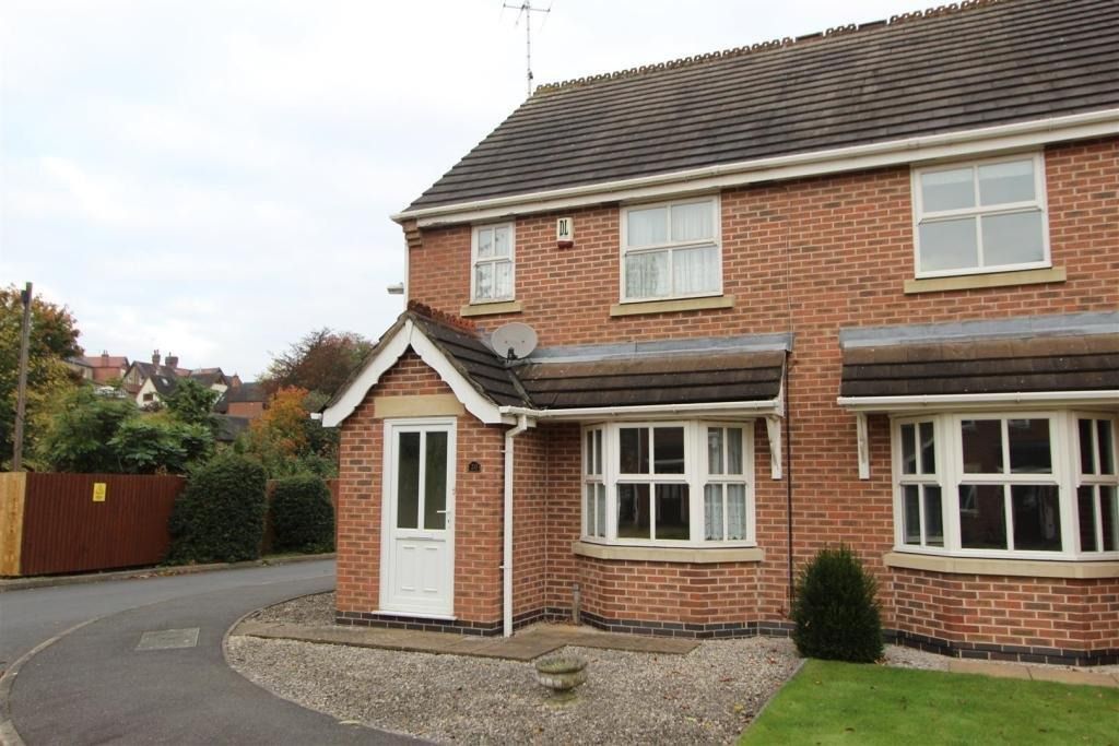 3 bed semidetached house to rent in Castle View, Duffield, Belper