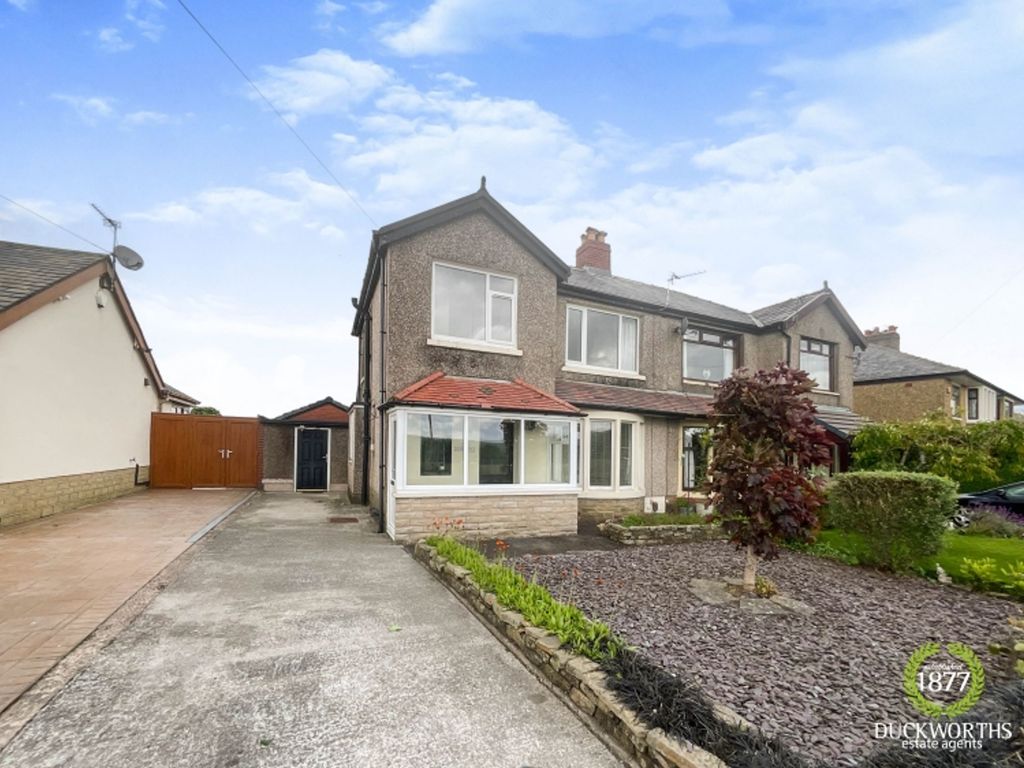 3 bed semidetached house for sale in Stanhill Road, Oswaldtwistle BB5
