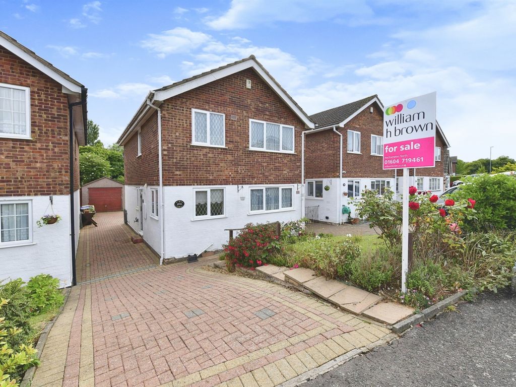4 bed detached house for sale in Aintree Road, Northampton NN3 Zoopla