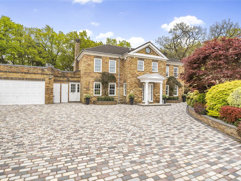 5 bed detached house for sale in Regents Drive, Keston BR2, £1,900,000