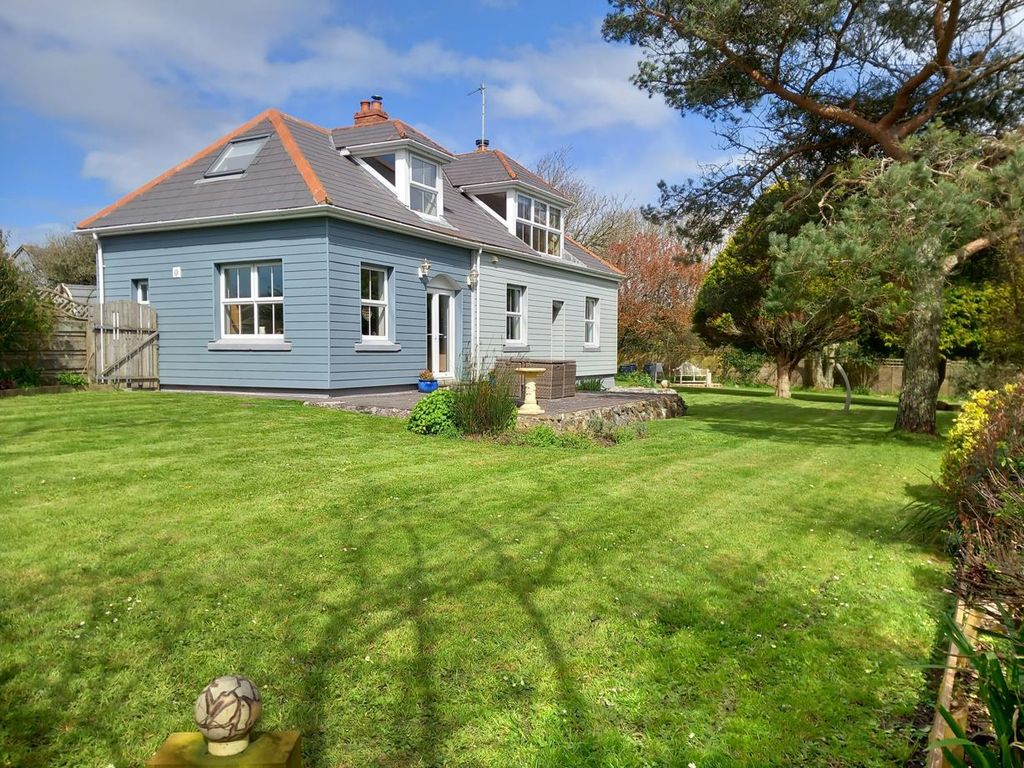 4 bed detached house for sale in Ruan Minor, Helston TR12 Zoopla