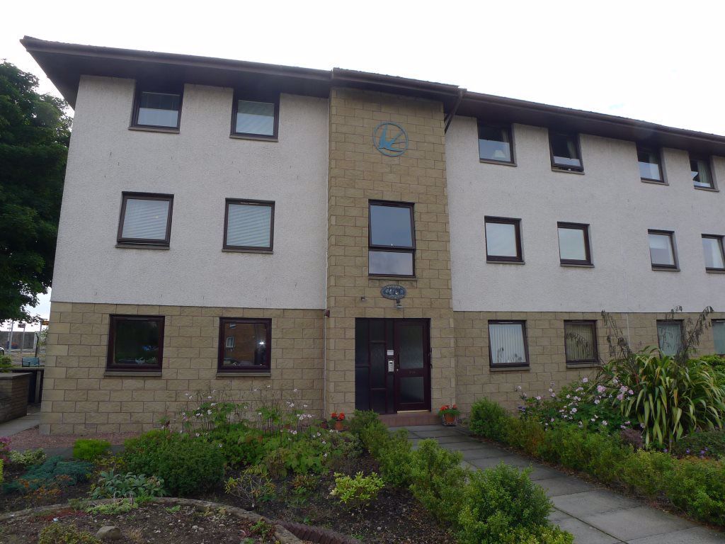 2 bed flat to rent in 2 Swallow Apartments, Monifieth DD5 Zoopla