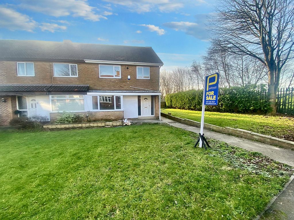 4 bed semidetached house for sale in Neville Road, Peterlee SR8, £