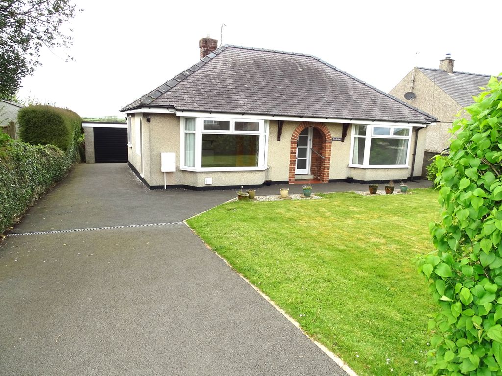 2 bed bungalow to rent in Penllidiart, Rhostrehwfa, Llangefni, Gwynedd