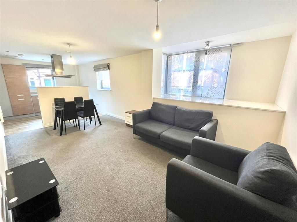 2 bed flat to rent in Canal Street, Nottingham NG1 Zoopla