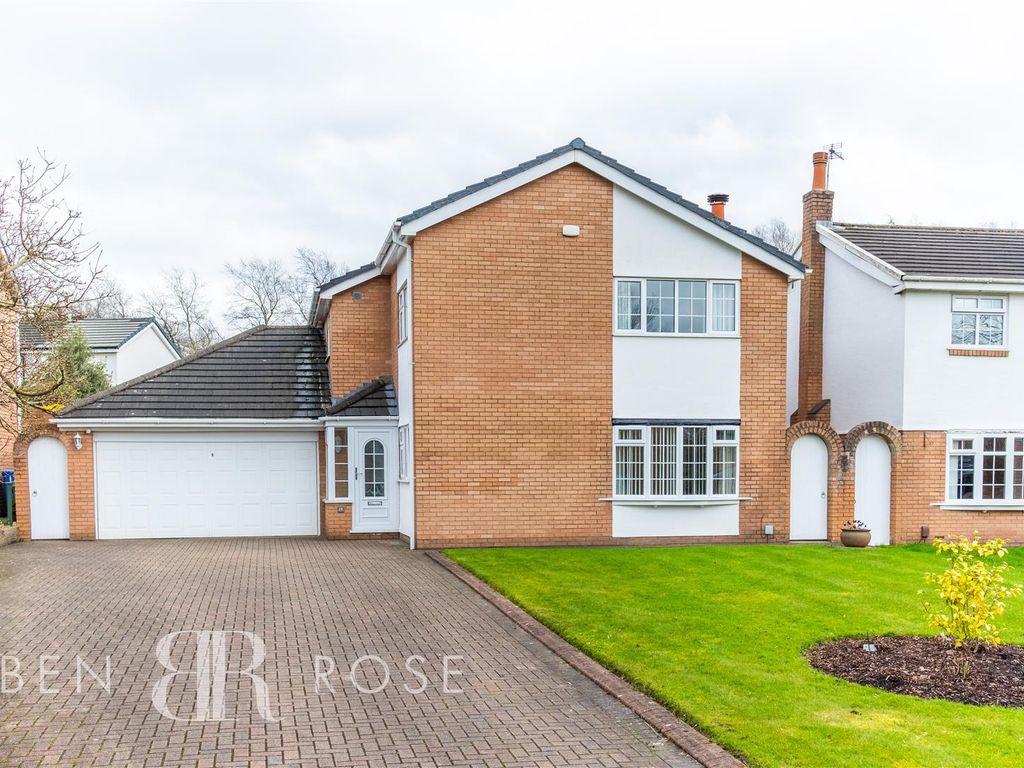 4 bed detached house for sale in Long Croft Meadow, Chorley PR7, £
