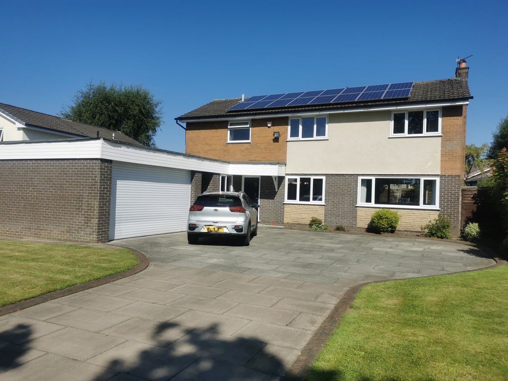 4 bed detached house for sale in Langdale Road, Leyland PR25 Zoopla