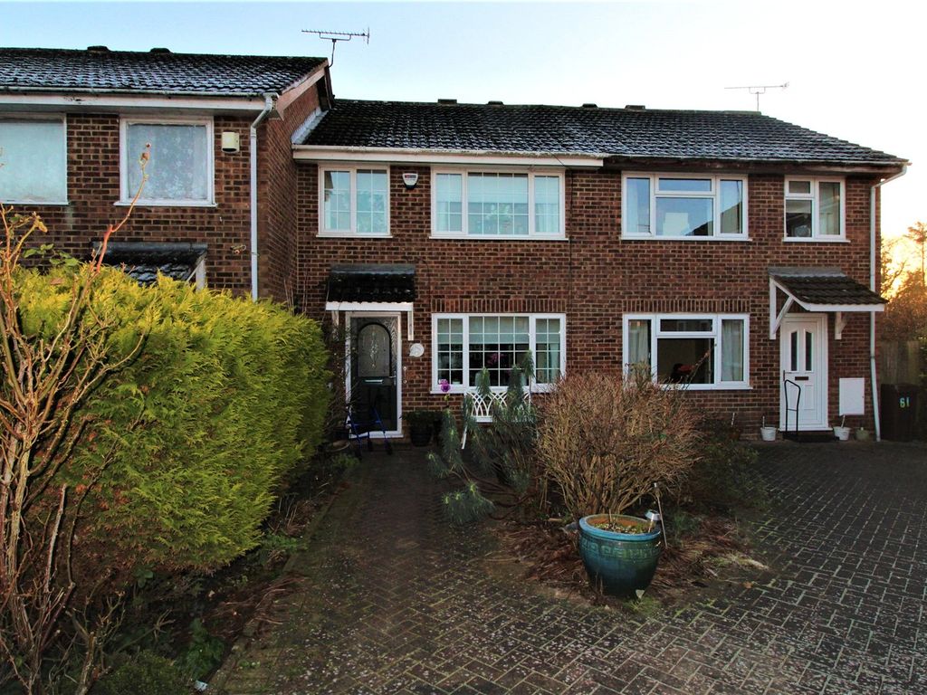 Viburnum Close, Ashford, Kent TN23  