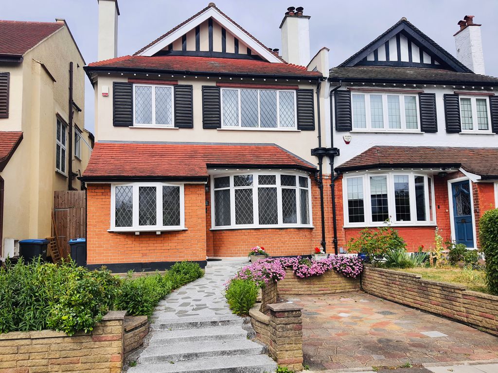 4 bed semidetached house for sale in The Grove, London N13 Zoopla