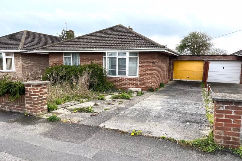 2 bed bungalow for sale in Ewart Road, WestonSuperMare BS22, £250,000