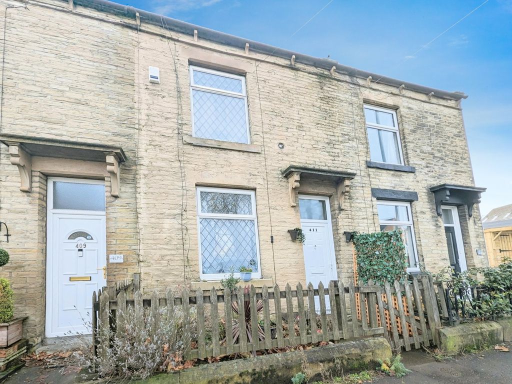 2 bed terraced house for sale in Halifax Road, Liversedge, West