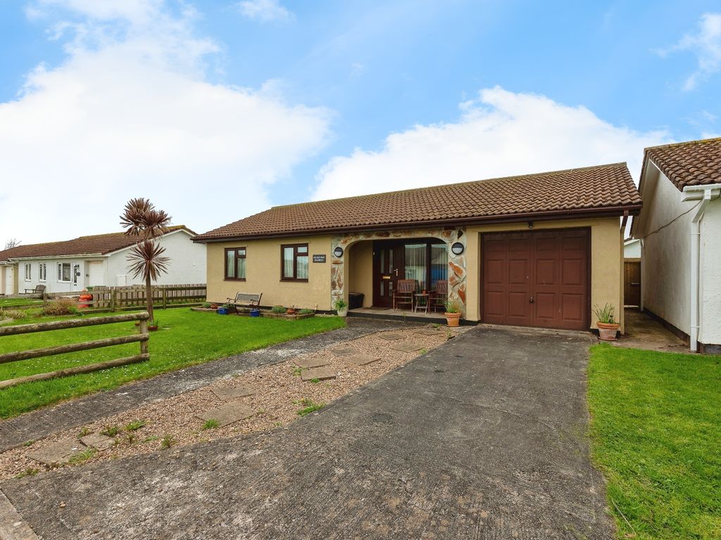 3 bed bungalow for sale in Lily Way, St. Merryn, Padstow PL28, £220,000