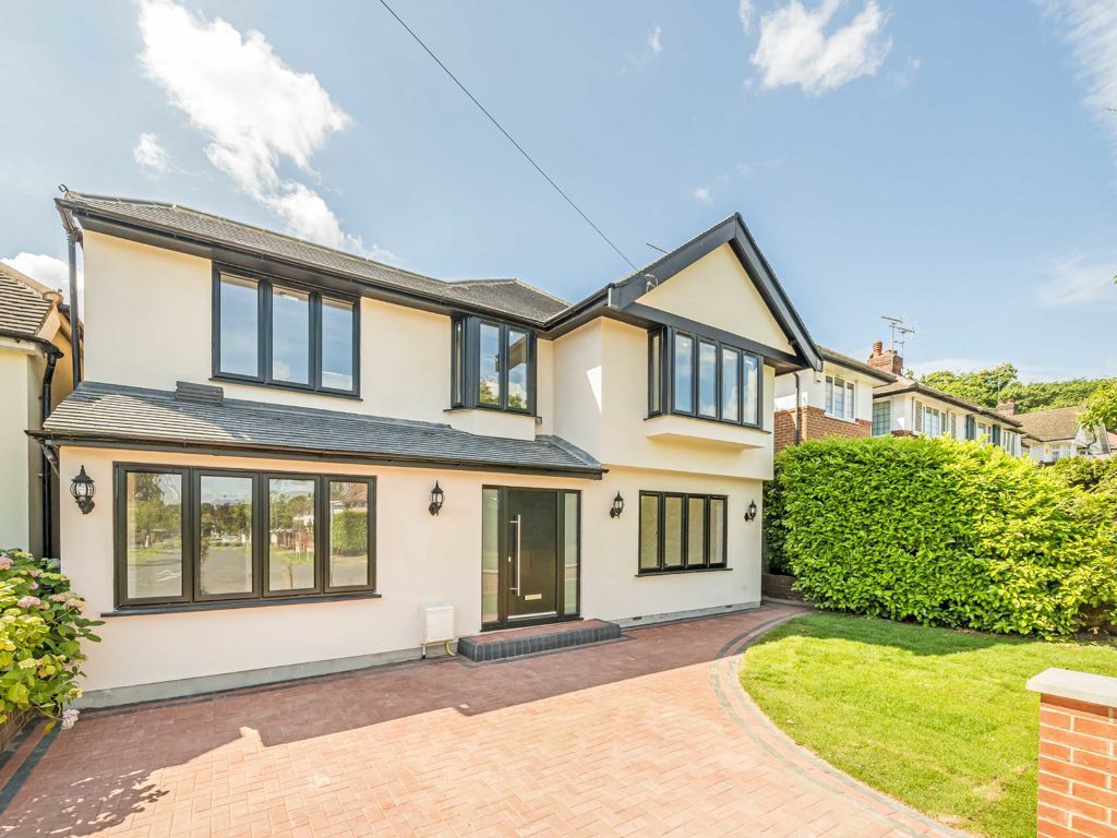 5 bed detached house for sale in Ullswater Crescent, London SW15, £