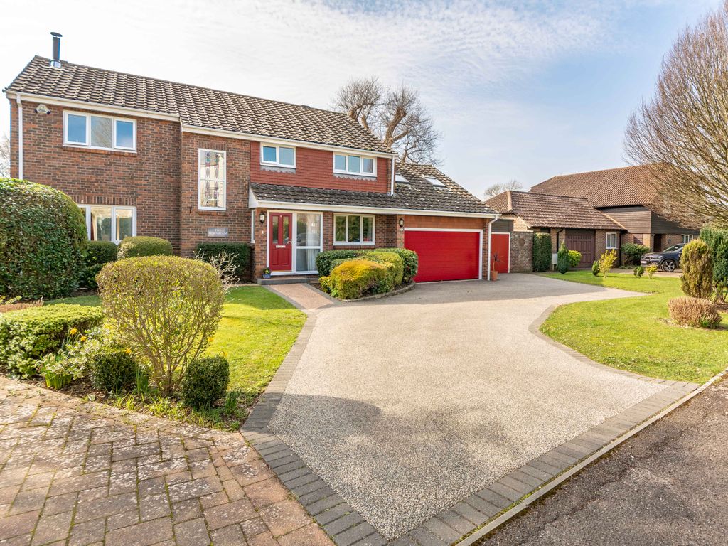 4 bed detached house for sale in Old Rectory Drive, Eastergate