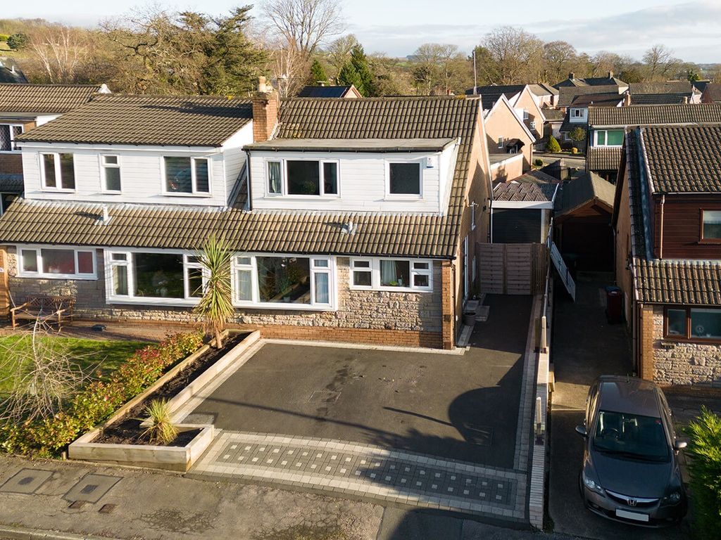 3 bed semidetached house for sale in Clayton Court, Longridge