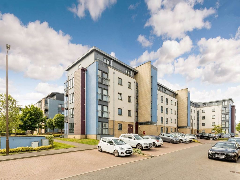 3 bed flat for sale in East Pilton Farm Avenue, Fettes, Edinburgh EH5