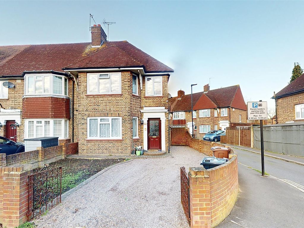 3 bed end terrace house for sale in Epworth Road, Isleworth TW7, £