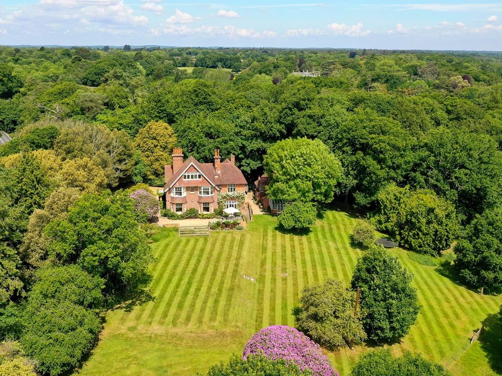 6 bed detached house for sale in Southampton Road, Boldre, Lymington
