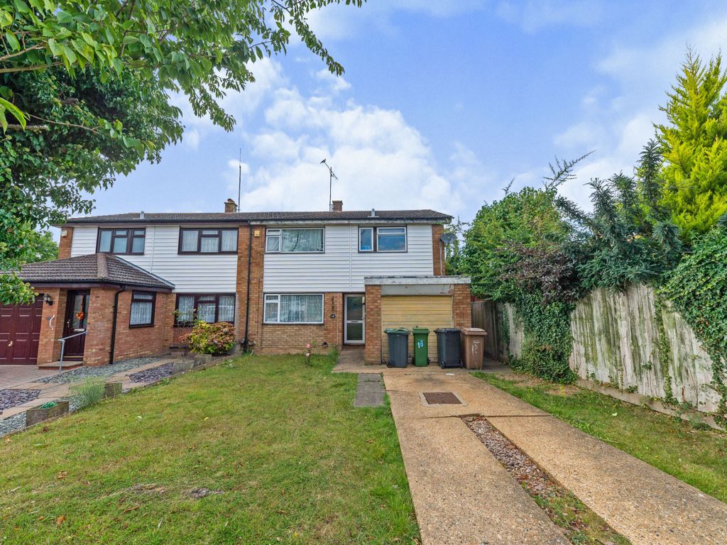 Redgrave Gardens, Luton LU3  