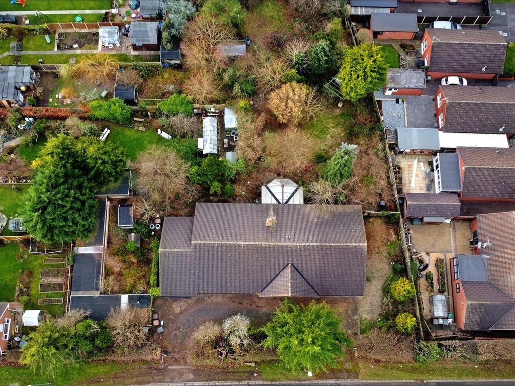 3 bed detached bungalow for sale in Braddon Avenue, Stapleford
