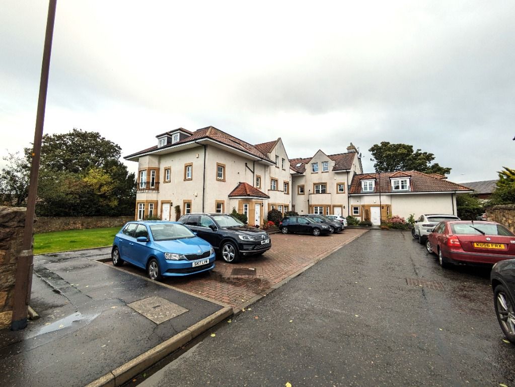 2 bed flat to rent in Cramond Road North, Cramond, Edinburgh EH4, £1,450 pcm Zoopla