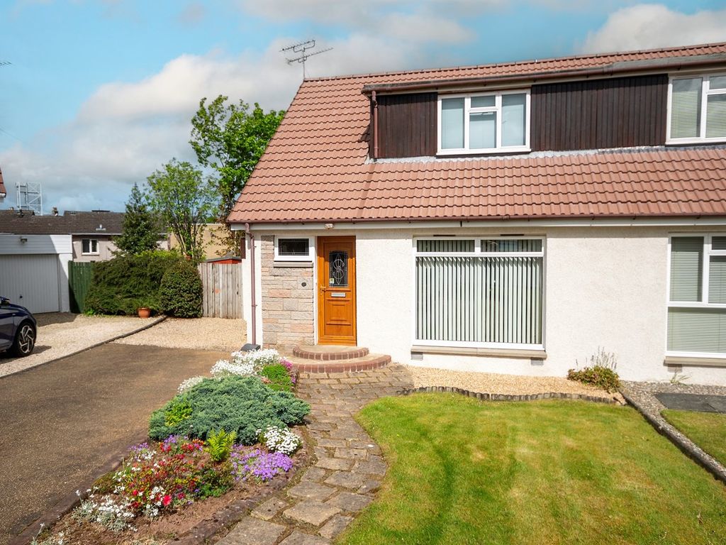 3 bed semidetached bungalow for sale in Atholl Court, Dunblane FK15