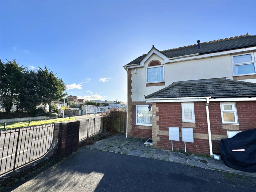 2 bed end terrace house for sale in Louville Close, Paignton TQ4, £