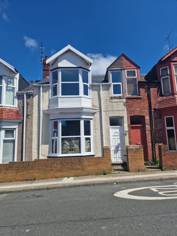 3 bed terraced house to rent in Fordland Place, Sunderland SR4, £950