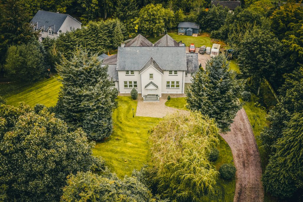 7 bed villa for sale in Finavon, Forfar DD8, £675,000 Zoopla