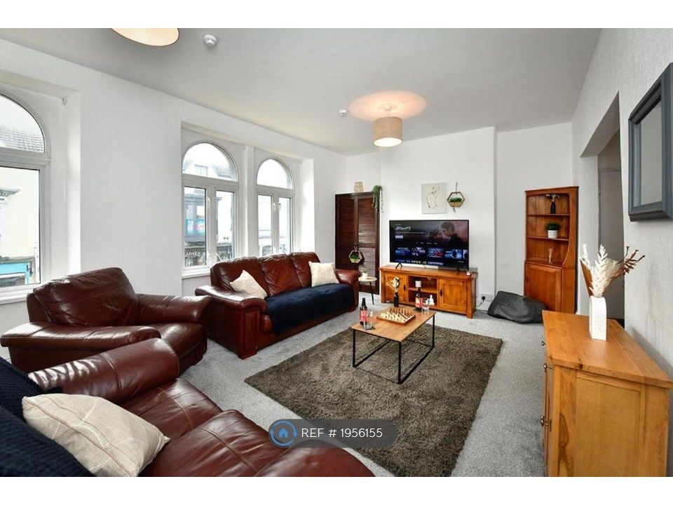 2 bed flat to rent in Newton Road, Mumbles, Swansea SA3, £1,500 pcm