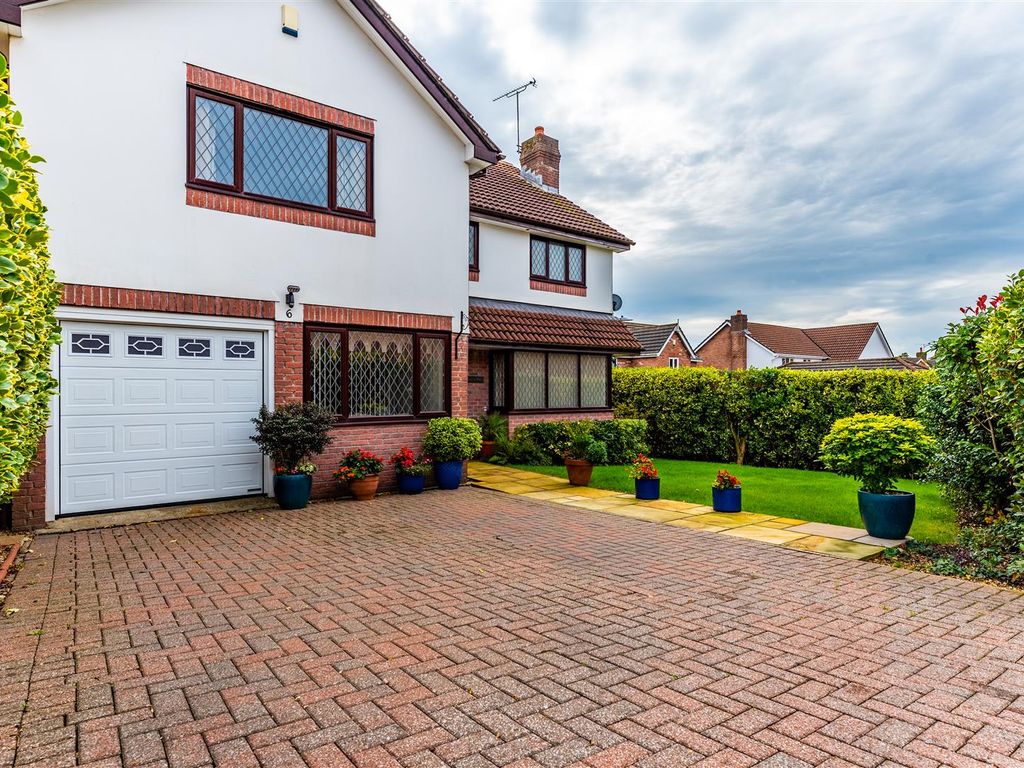 5 bed detached house for sale in Roger Beck Way, Sketty, Swansea SA2, £