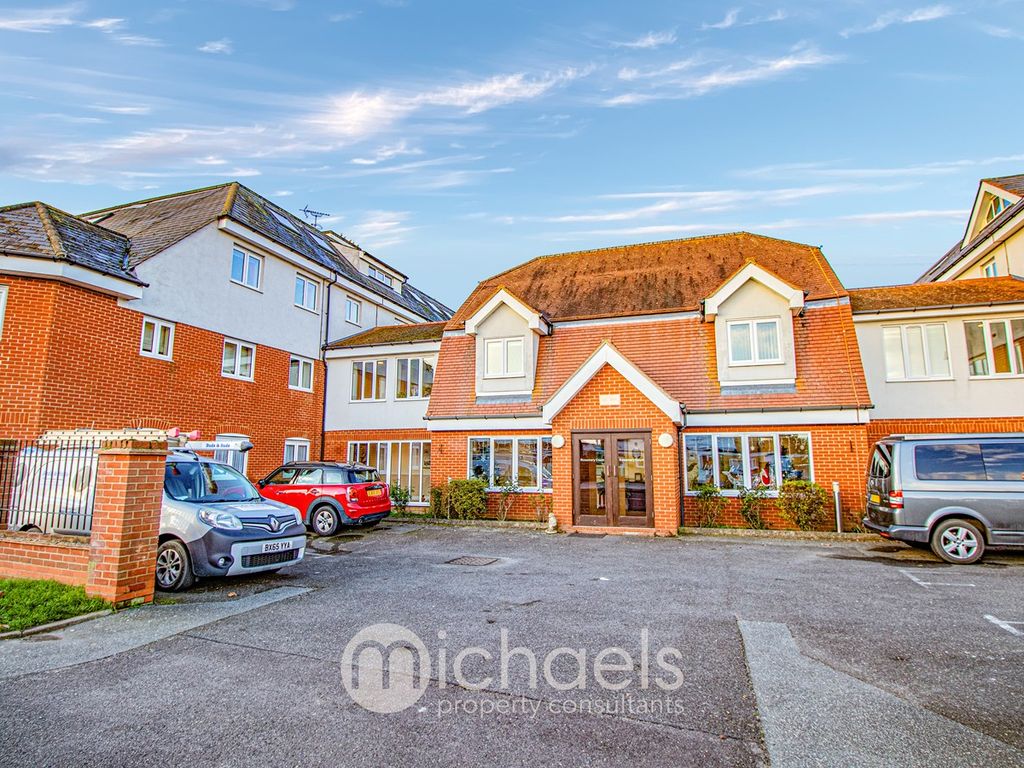 2 bed property for sale in Rectory Road, Tiptree, Colchester CO5, £