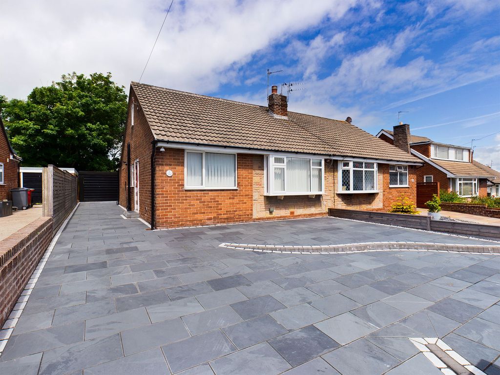 2 bed semidetached house for sale in Warley Road, Blackpool FY2 Zoopla