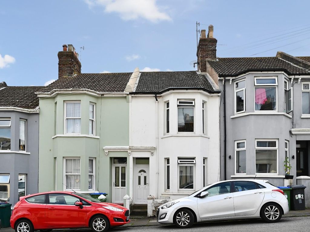 3 bed property for sale in Lawes Avenue, Newhaven BN9, £270,000 Zoopla