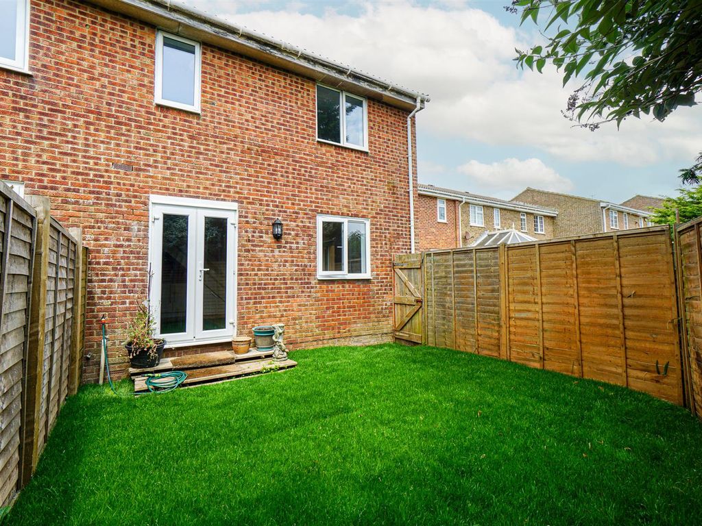 2 bed semidetached house for sale in Bexhill Road, St. LeonardsOnSea TN38 Zoopla