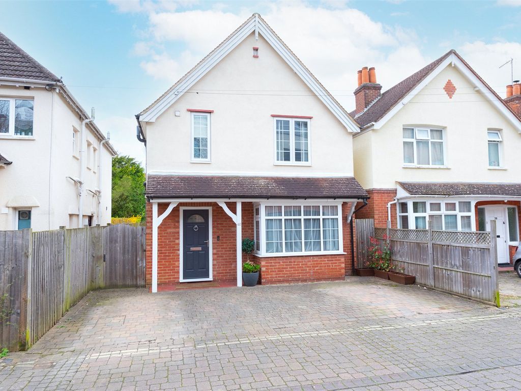 3 bed detached house for sale in Camberley, Surrey GU15, £550,000 Zoopla