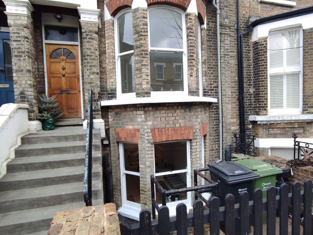 3 bed semidetached house for sale in Kingsgate Road, London NW6 Zoopla