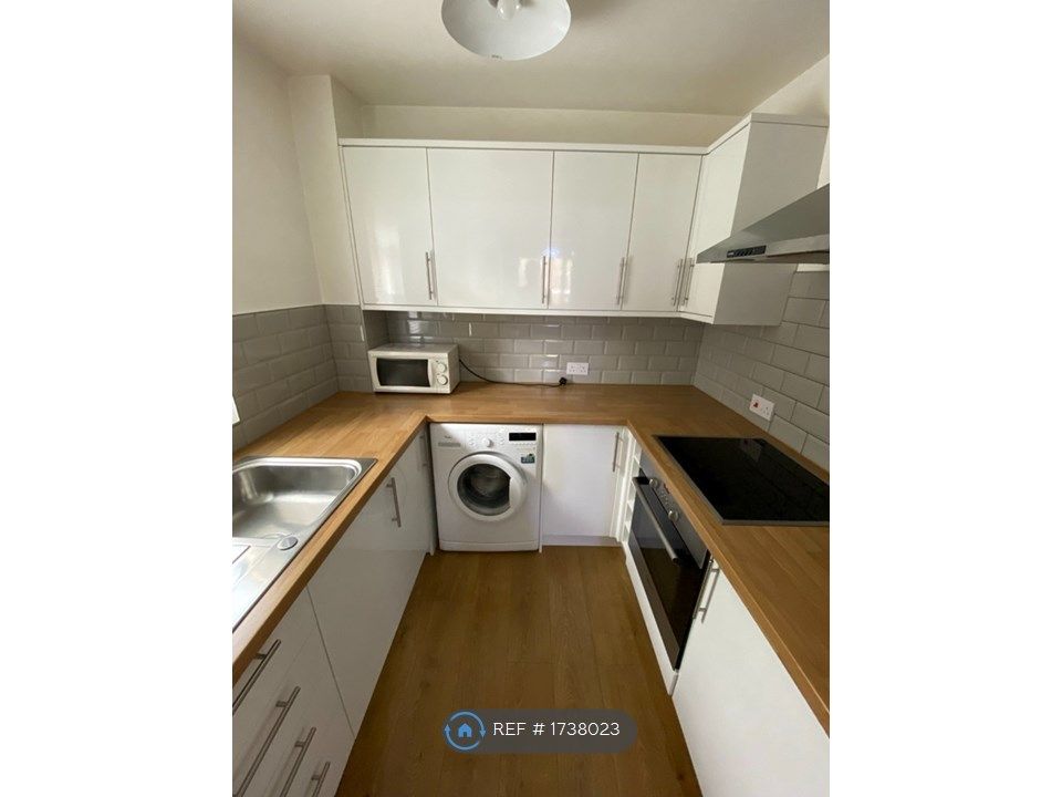 1 bed flat to rent in Harton Lodge, London SE8 Zoopla