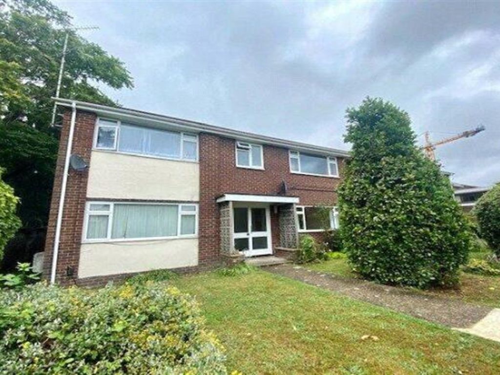 1 bed flat to rent in Anglesea Road, Shirley, Southampton SO15, £795