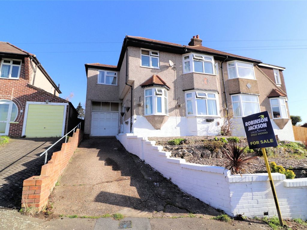 5 bed semidetached house for sale in Coniston Road, Barnehurst, Kent